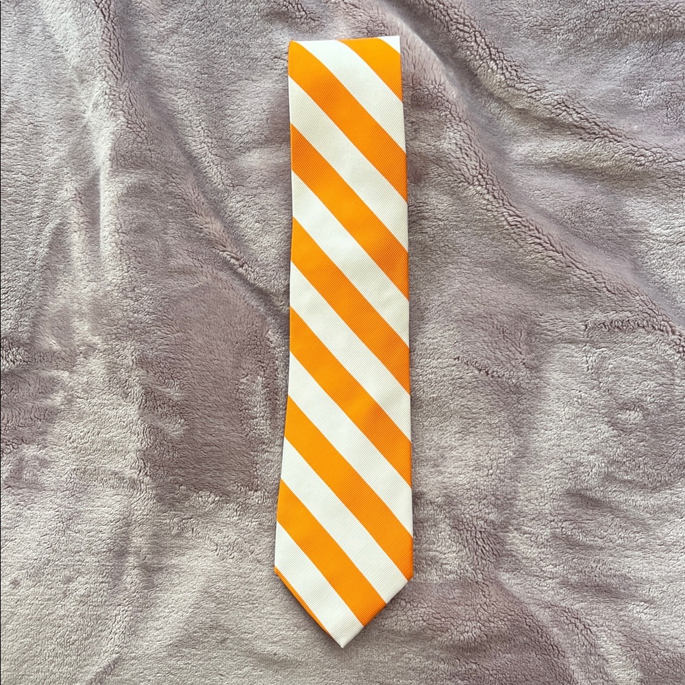 Jos. A. Bank Bold Orange and White Diagonal Stripe Tie